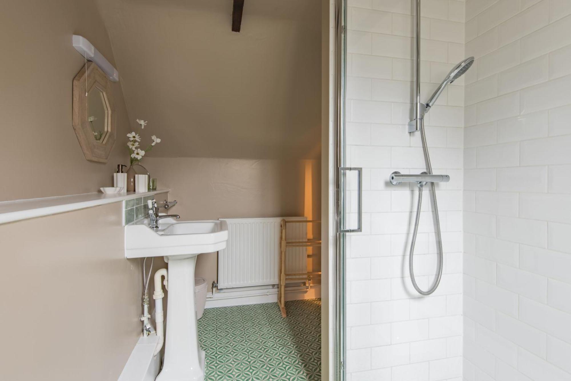 Crow Cottage By Bloom Stays Faversham Bagian luar foto