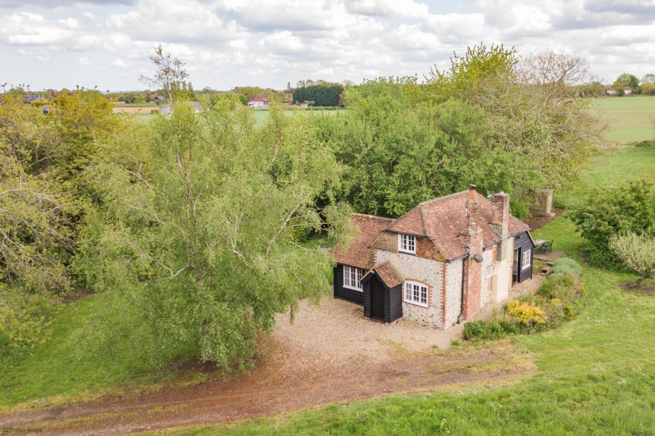 Crow Cottage By Bloom Stays Faversham Bagian luar foto